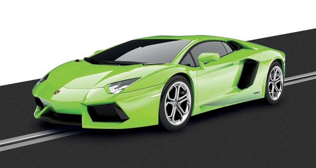 c3660-lamborghini-solo-on-track_1